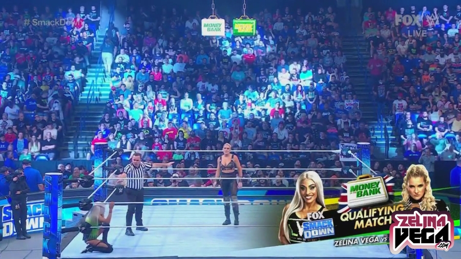 WWE_Friday_Night_SmackDown_2023_06_02_720p_HDTV_x264-NWCHD_mp42124.jpg