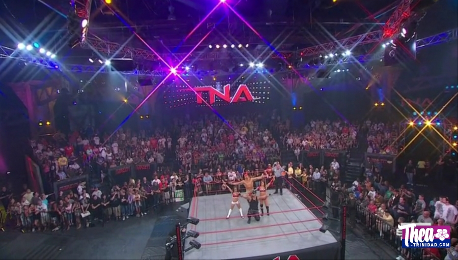 TNA_iMPACT_2011_04_21_HDTV_x264-RUDOS_mp4_002136434.jpg