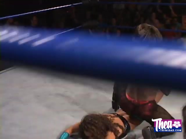 CWF_Mid-Atlantic_Wrestling_Rosita_28Divina_Fly29_vs__Jazz_with_referee_Shelly_Martinez_287_28_1229_165.jpg